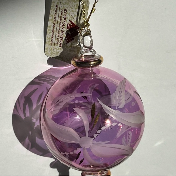 Fine Egyptian Glass Christmas Ornament 7.5” Pink Etched - Picture 12 of 13